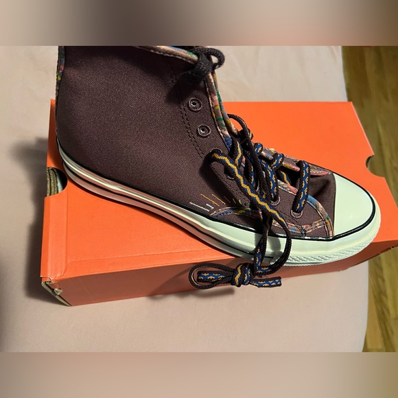 Converse - Picture 4 of 6